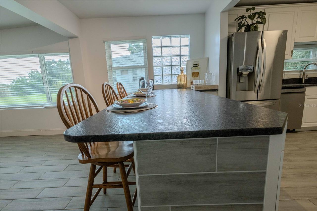 1101 28th Avenue S, Saint Petersburg, FL 33705 Photo