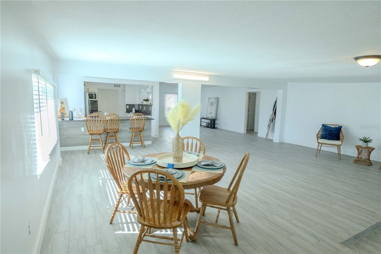 1101 28th Avenue S, Saint Petersburg, FL 33705 Photo