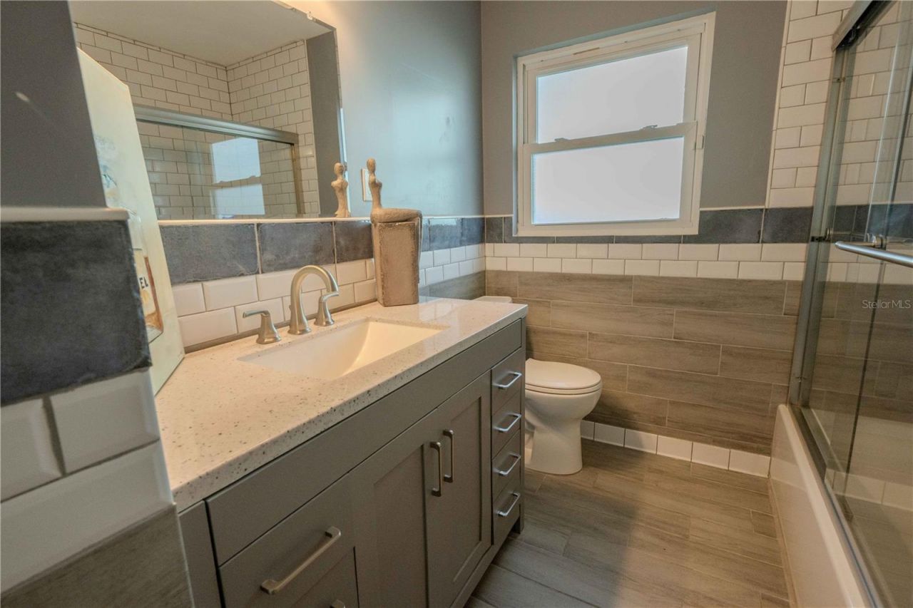 1101 28th Avenue S, Saint Petersburg, FL 33705 Photo