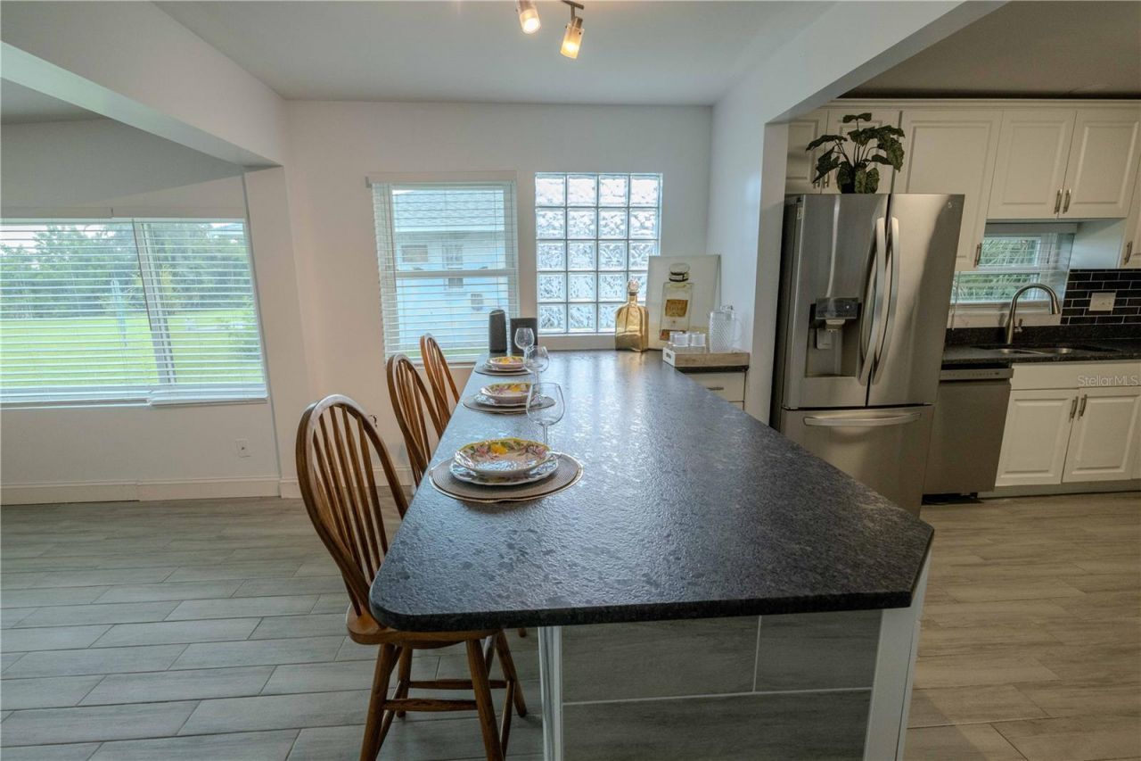 1101 28th Avenue S, Saint Petersburg, FL 33705 Photo