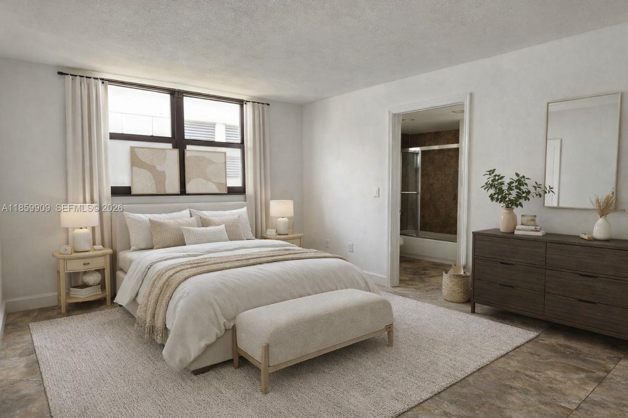 1621 Collins Ave, Unit 404, Miami Beach, FL 33139 Photo