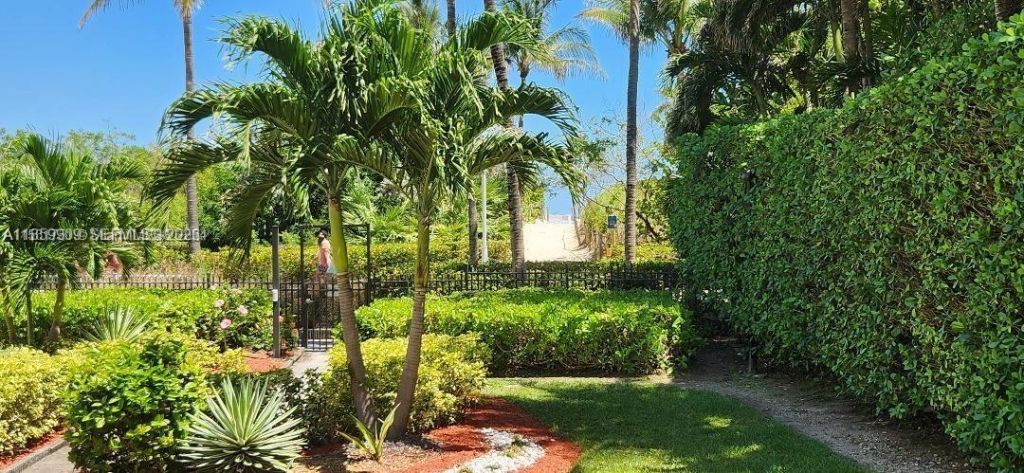 1621 Collins Ave, Unit 404, Miami Beach, FL 33139 Photo