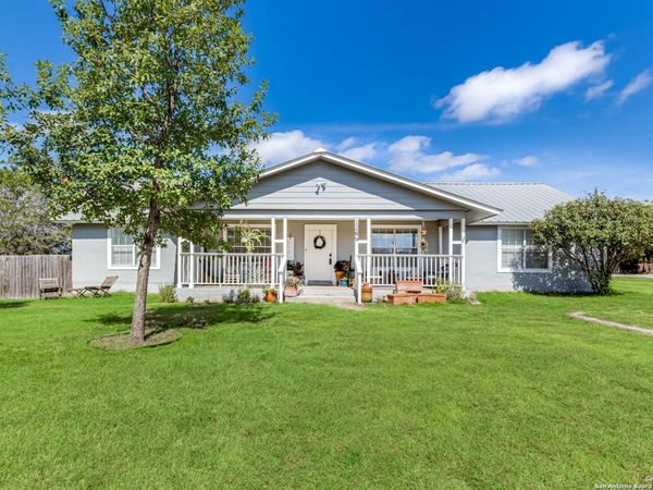 1299 Oakridge, Blanco, TX 78606