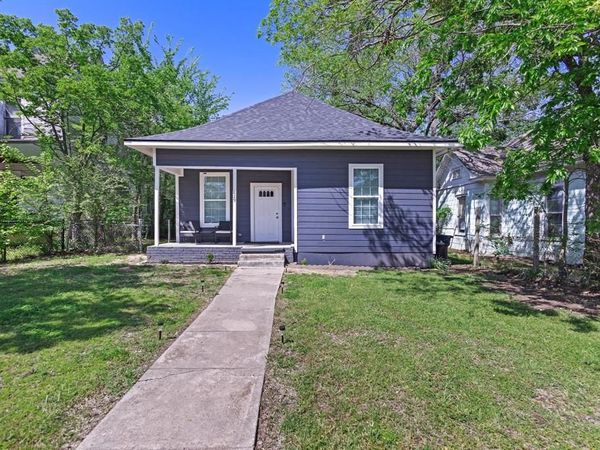 829 W Sears Street, Denison, TX 75020