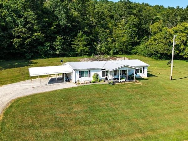 3028 Bladen Road, Crown City, OH 45623