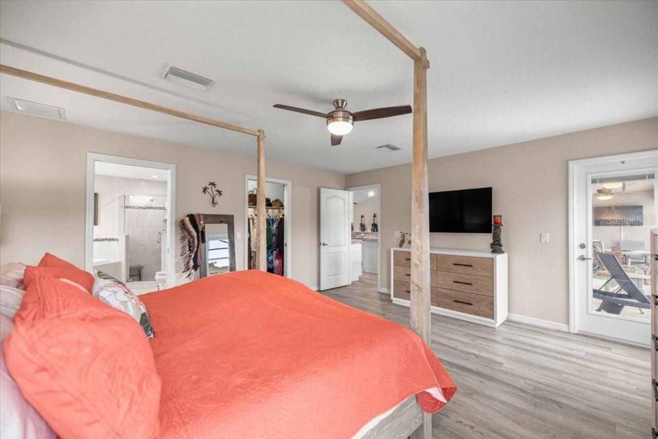 700 E Boston Street, Hernando, FL 34442 Photo