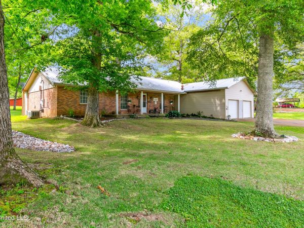 1118 Gunter Road, Florence, MS 39073
