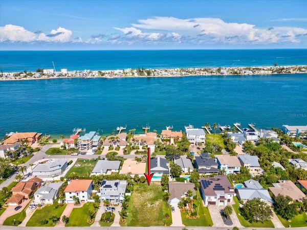 ST PETERSBURG, FL 33715