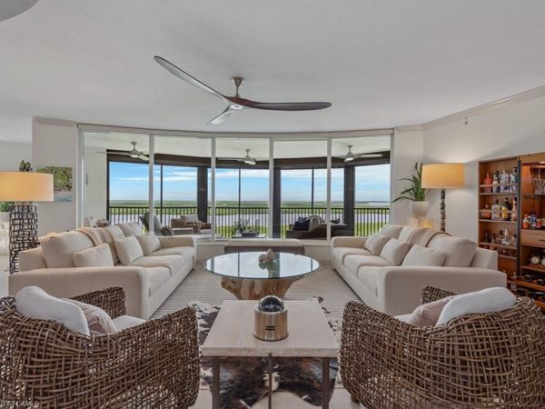1050 Borghese LN, Unit 804, NAPLES, FL 34114