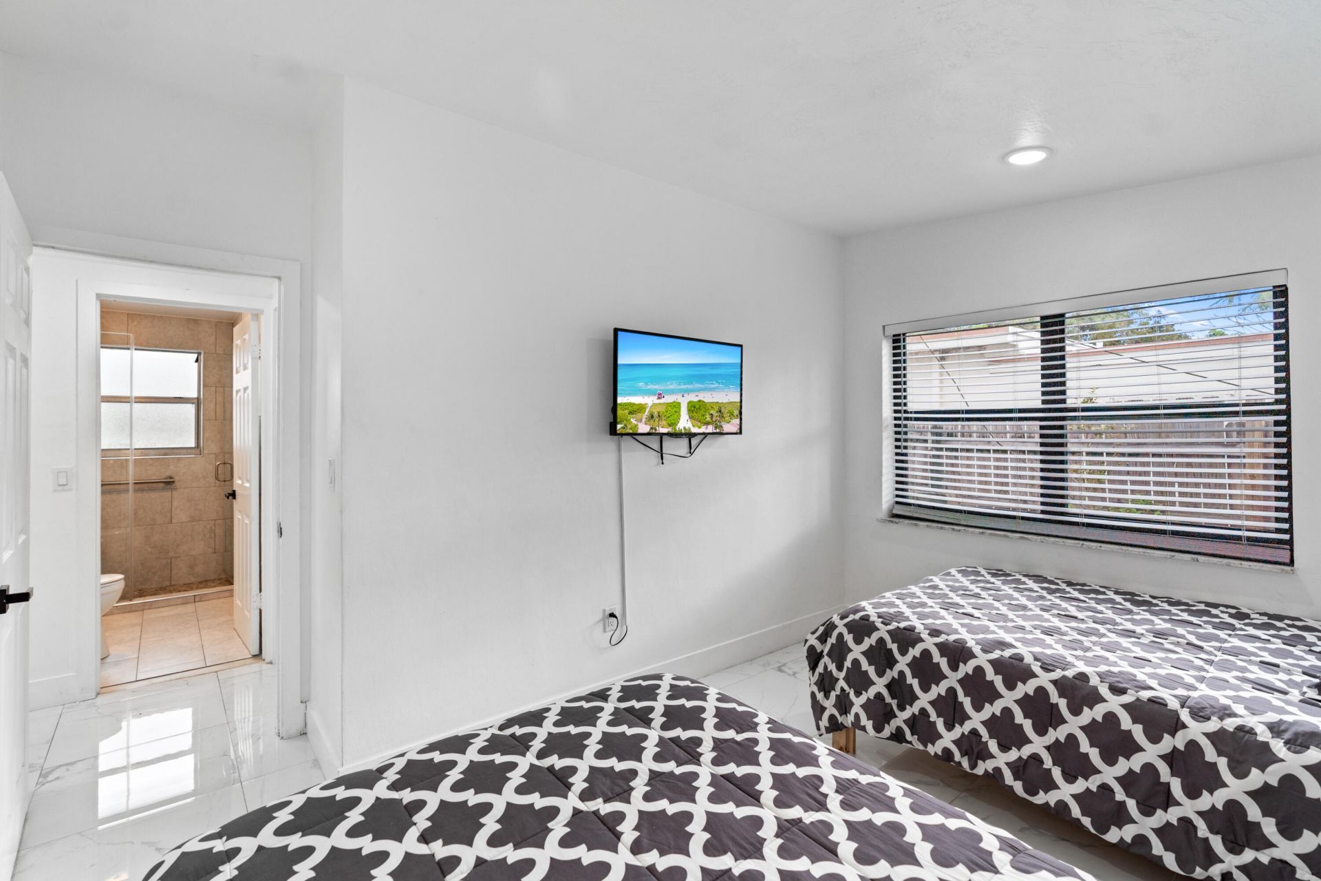 12805 NW 6th Avenue, North Miami, FL 33168 Photo