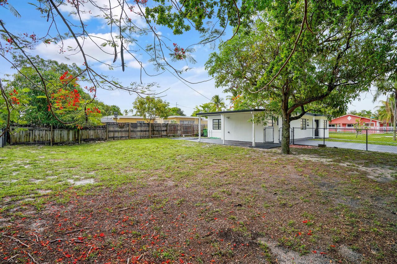 12805 NW 6th Avenue, North Miami, FL 33168 Photo