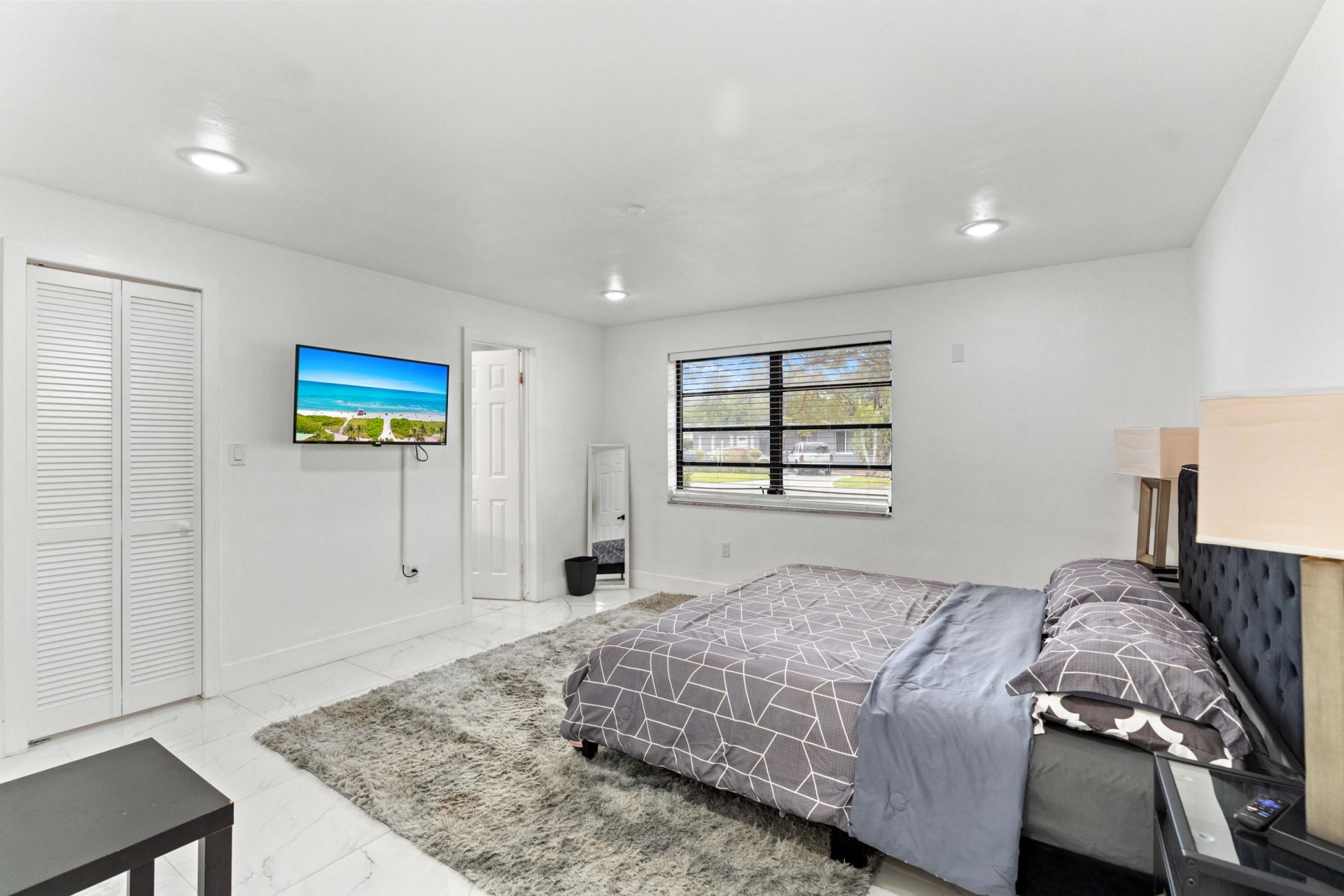 12805 NW 6th Avenue, North Miami, FL 33168 Photo