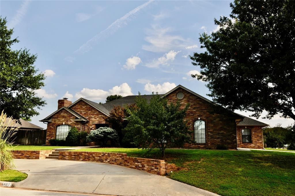 1400 Rolling Hills Street, Weatherford, OK 73096 Main Photo