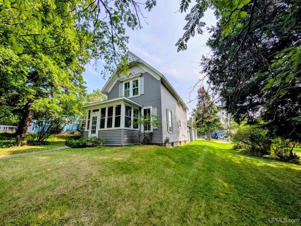 230 Diamond Street, Iron River, MI 49935