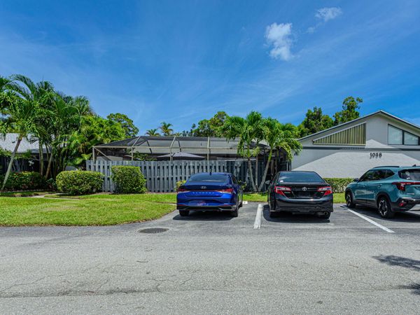 1038 Summit Trail Circle, Unit A, West Palm Beach, FL 33415