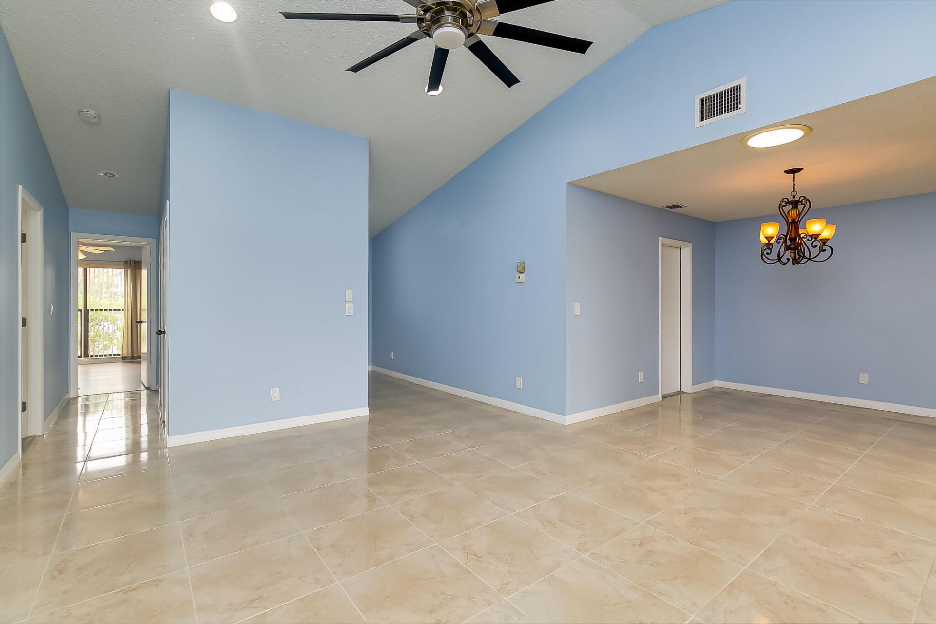 4166 Gator Trace Villas Circle, Unit B, Fort Pierce, FL 34982 Photo