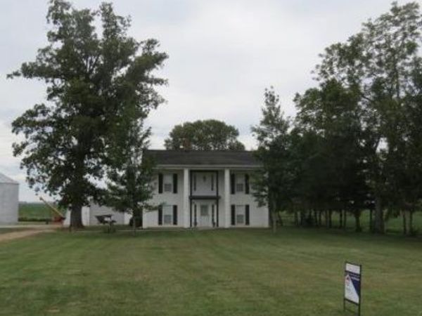 13525 Clarksburg Pike, New Holland, OH 43145