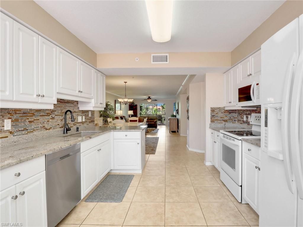 26630 Rosewood Pointe Dr, Unit 206, Bonita Springs, FL 34135 Photo