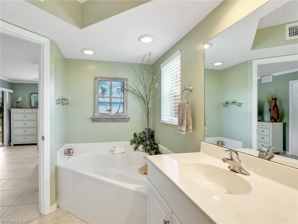 26630 Rosewood Pointe Dr, Unit 206, Bonita Springs, FL 34135 Photo