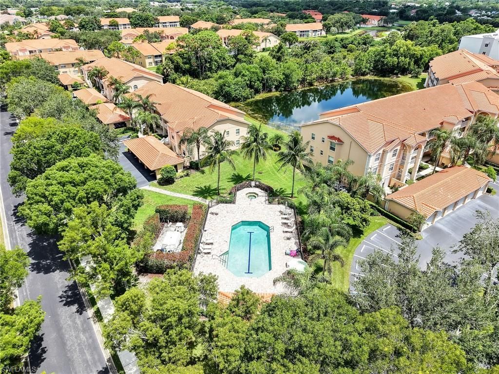 26630 Rosewood Pointe Dr, Unit 206, Bonita Springs, FL 34135 Photo