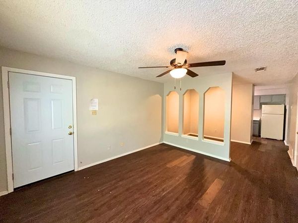 219 Fry Street, Unit 12, Denton, TX 76201