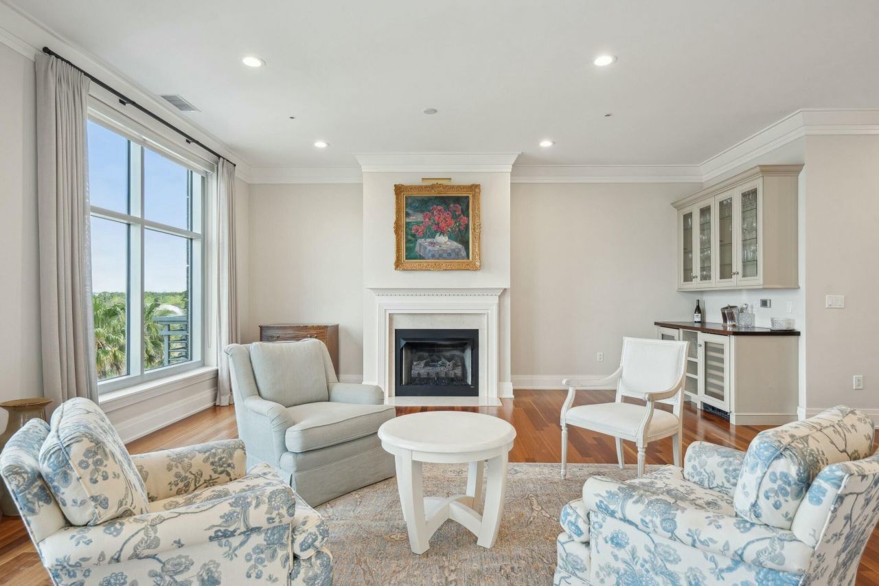 341 Cooper River Drive Photo 12