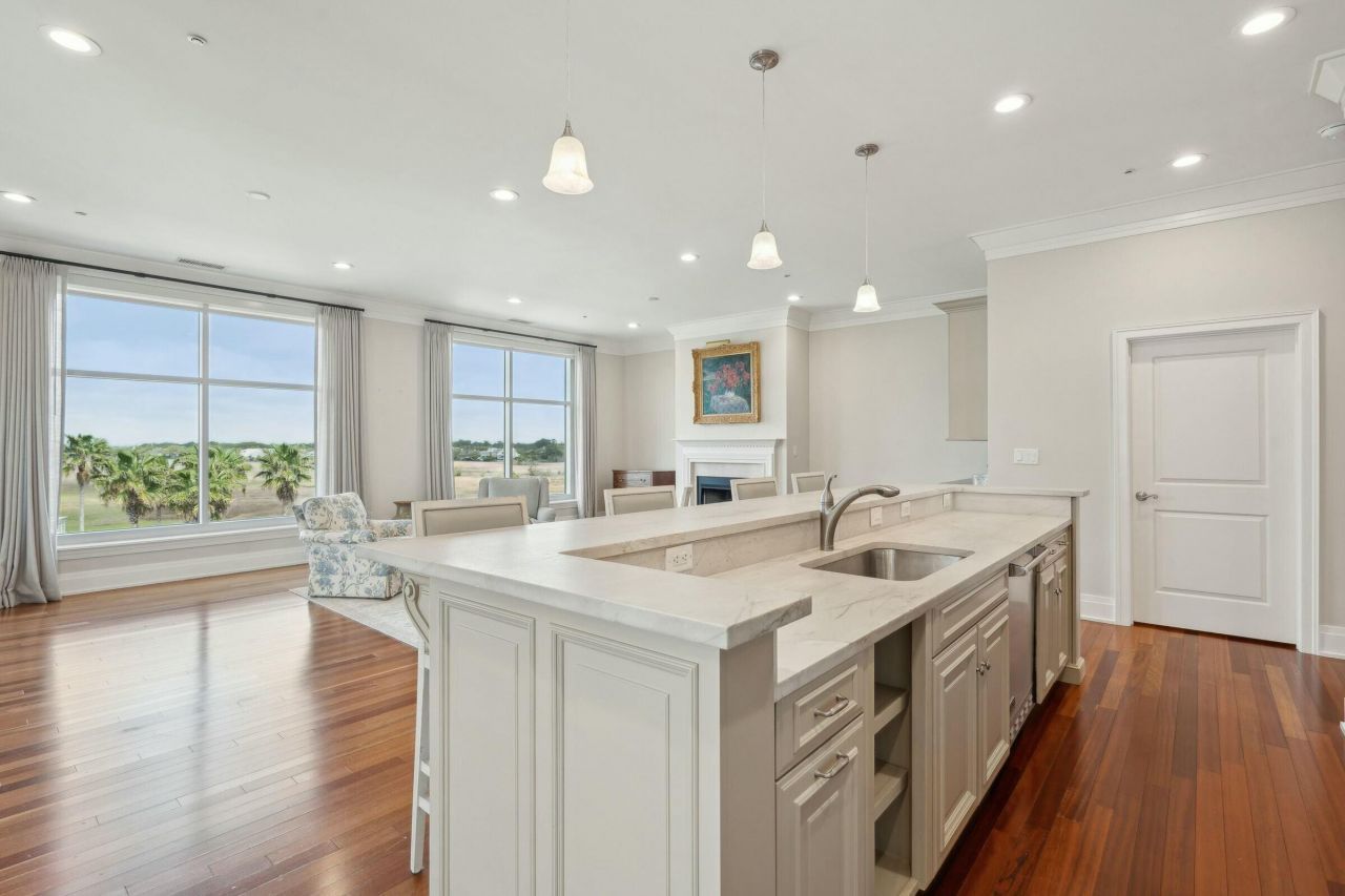 341 Cooper River Drive Photo 19