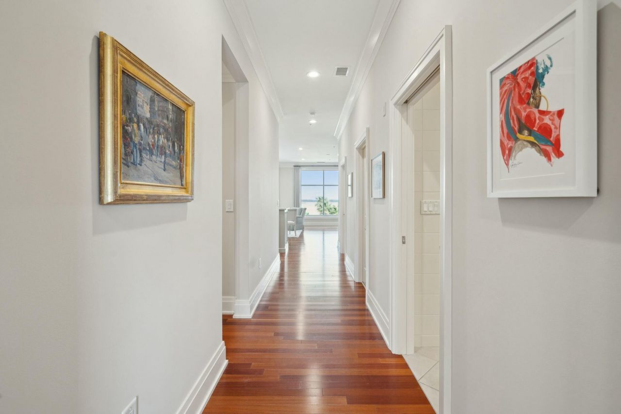 341 Cooper River Drive Photo 6