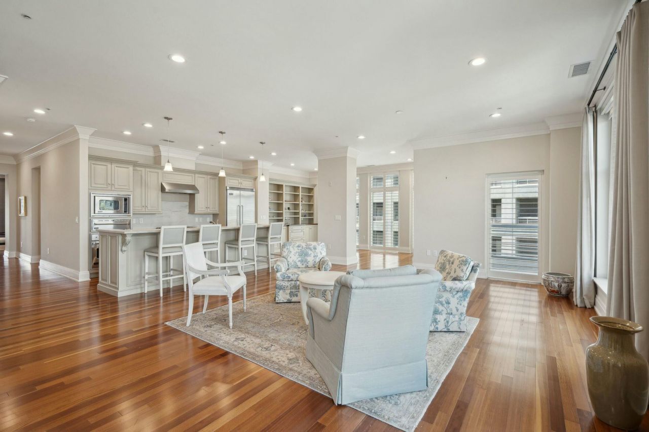 341 Cooper River Drive Photo 8