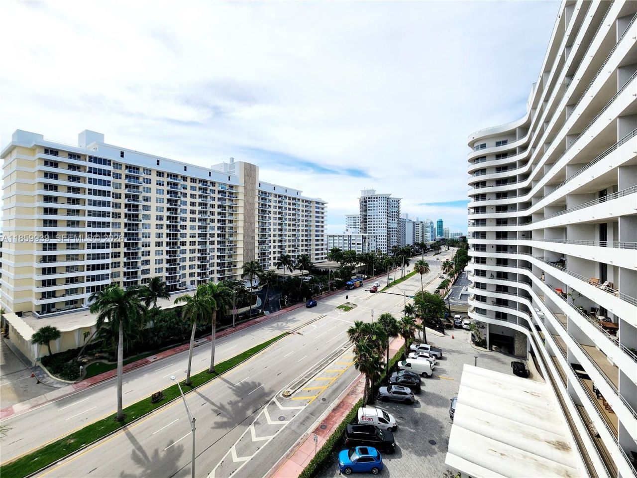 5555 Collins Ave, Unit 9S, Miami Beach, FL 33140 Photo