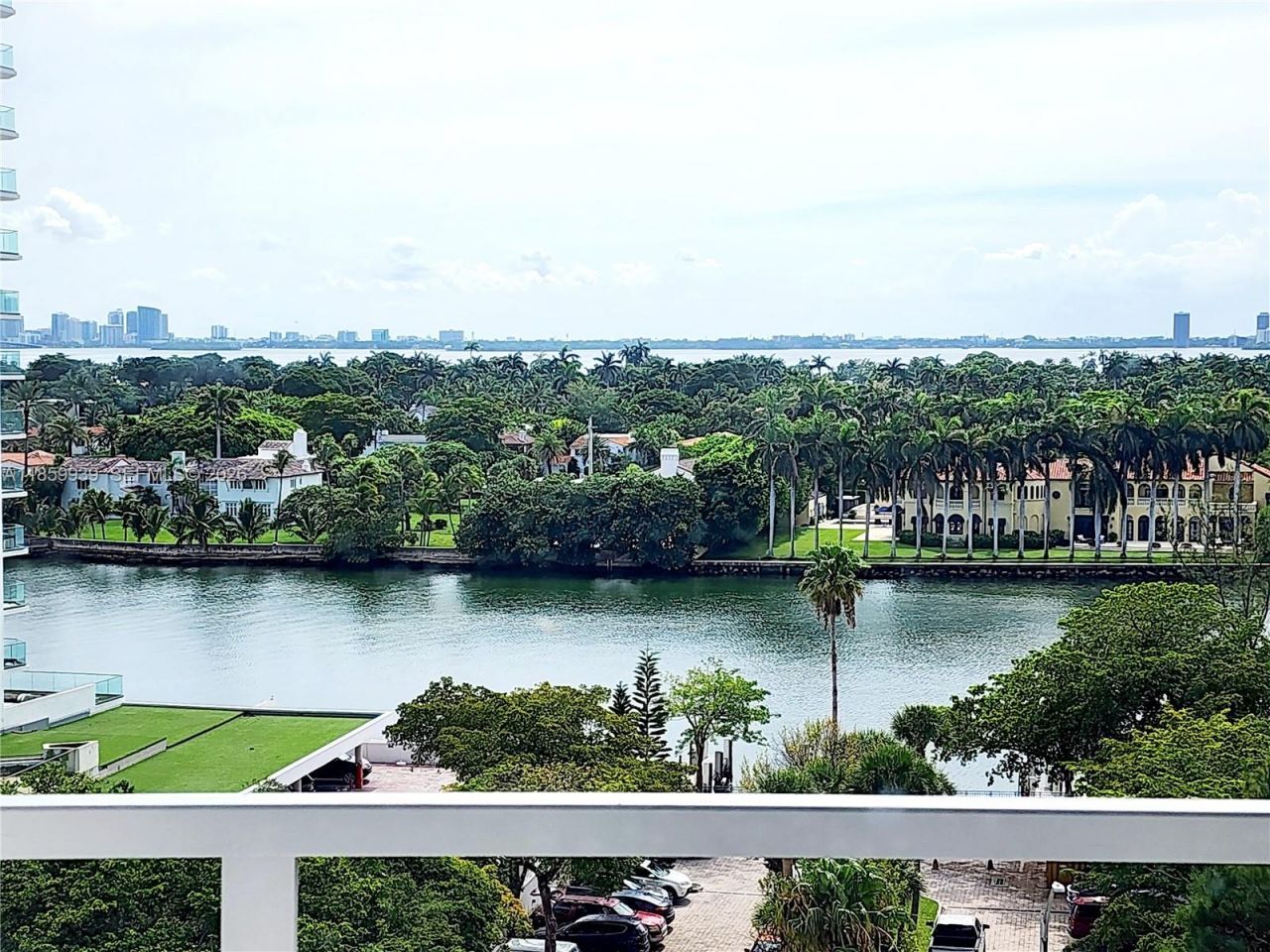 5555 Collins Ave, Unit 9S, Miami Beach, FL 33140 Photo