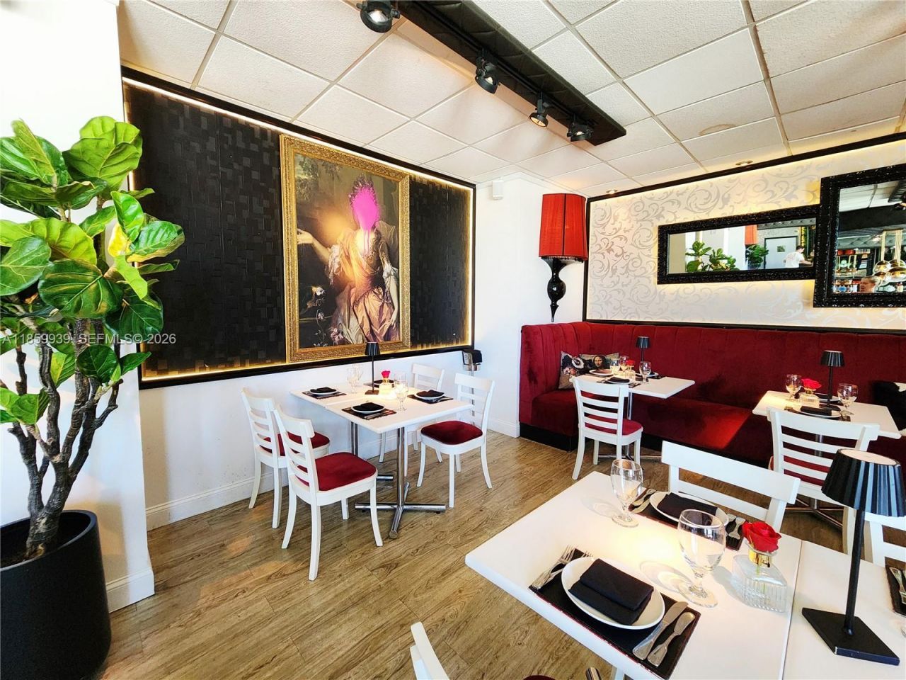 5555 Collins Ave, Unit 9S, Miami Beach, FL 33140 Photo