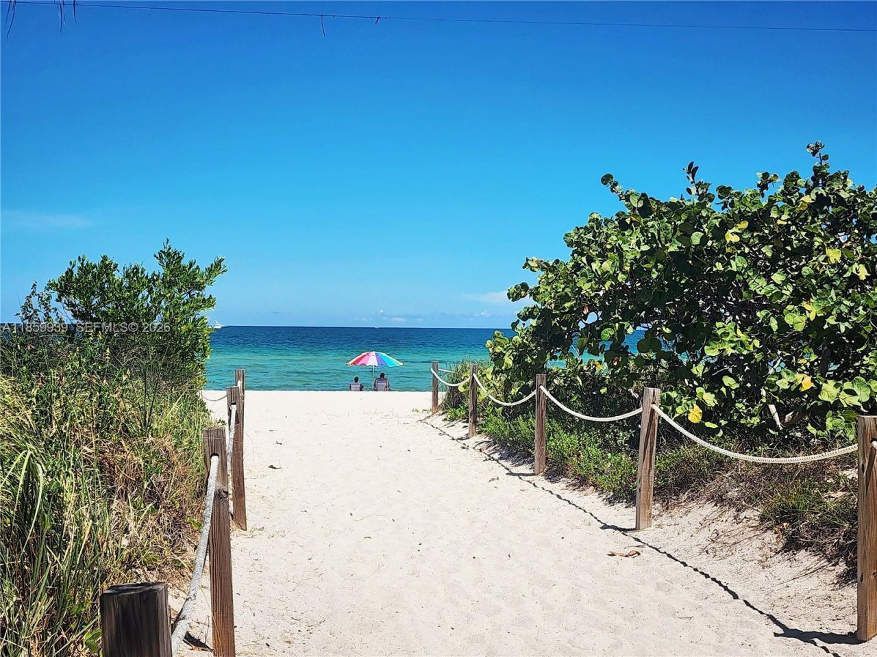 5555 Collins Ave, Unit 9S, Miami Beach, FL 33140 Photo