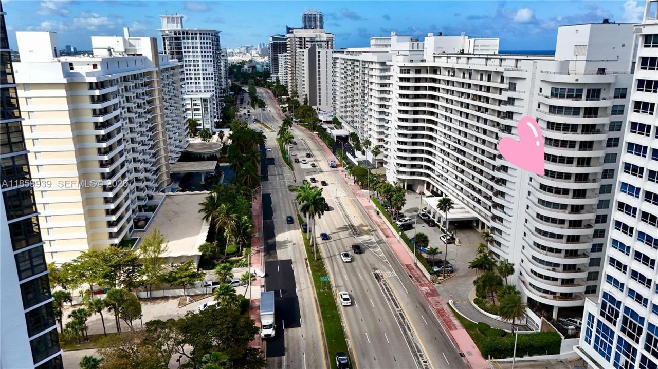 5555 Collins Ave, Unit 9S, Miami Beach, FL 33140 Photo