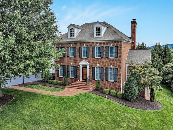 824 Pendleton DR, Salem, VA 24153