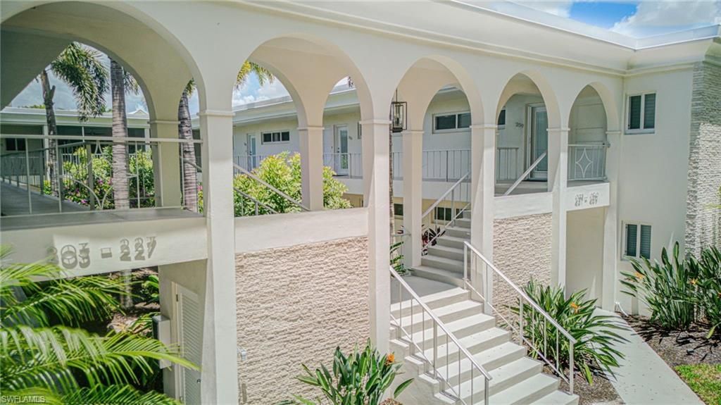 255 3rd Ave S, Unit 255, Naples, FL 34102 Photo