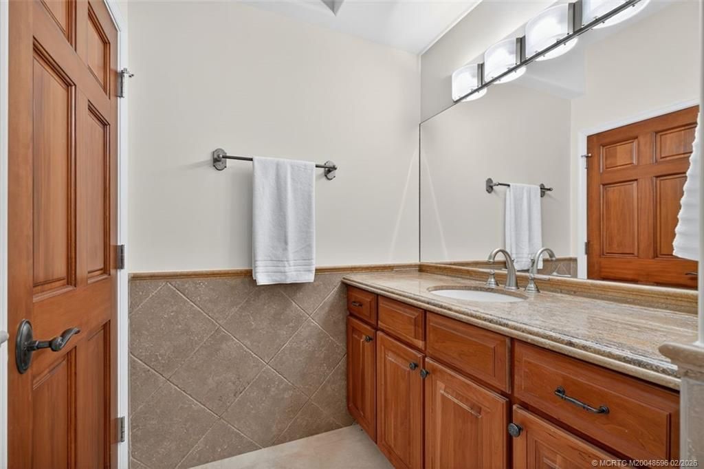 1160 SW Chapman Way, Unit 204, Palm City, FL 34990 Photo