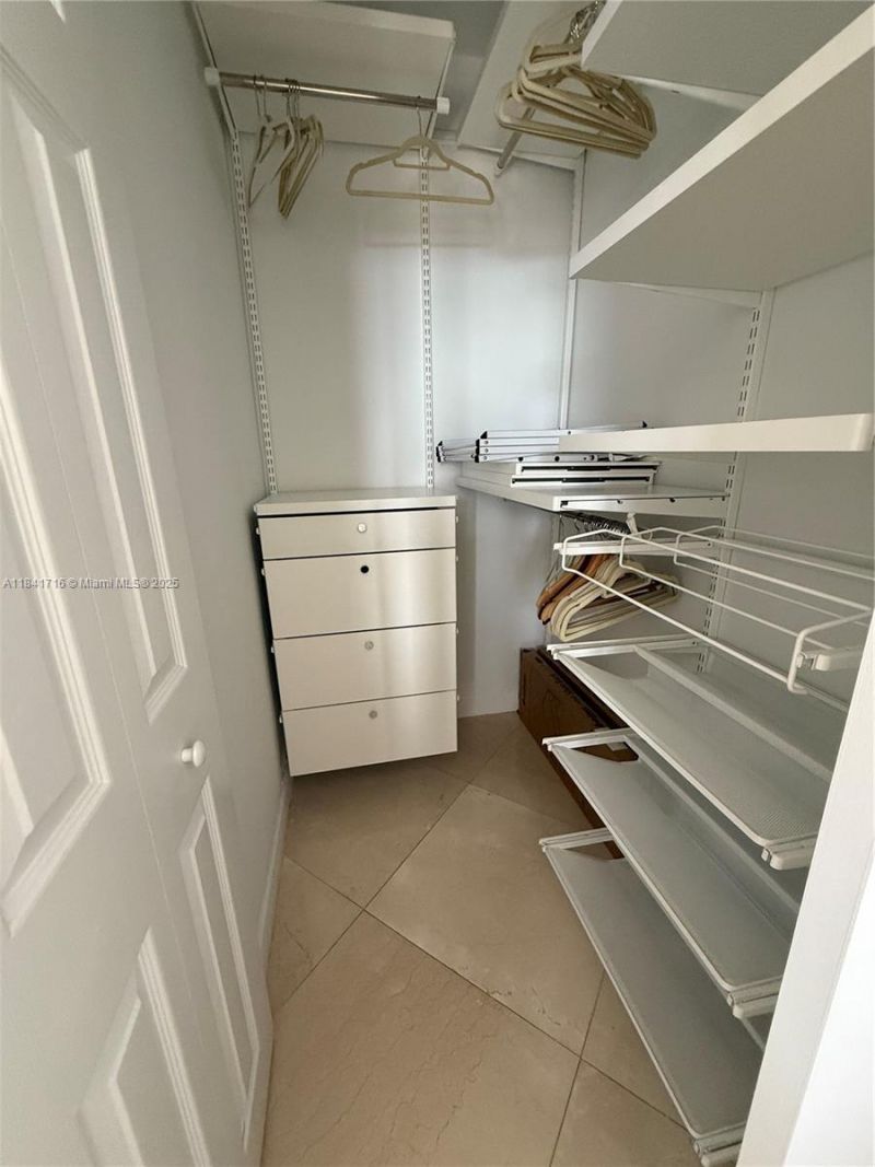 3610 Yacht Club Dr, Unit 713, Aventura, FL 33180 Photo