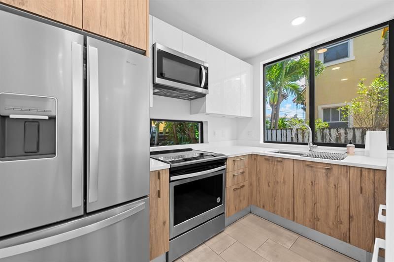 722 NE 15th Avenue, Unit 2, Fort Lauderdale, FL 33304 Photo