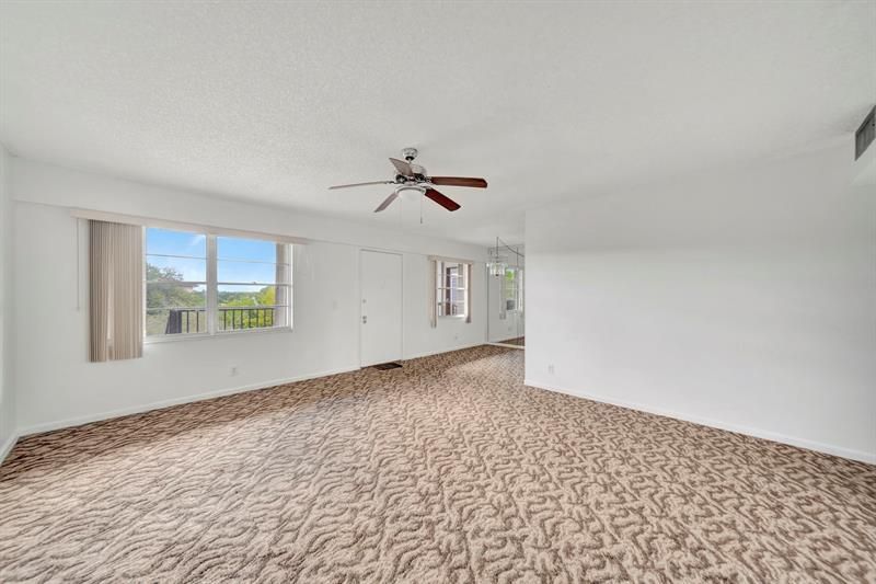 13250 SW 7th Court, Unit 402L, Pembroke Pines, FL 33027 Photo