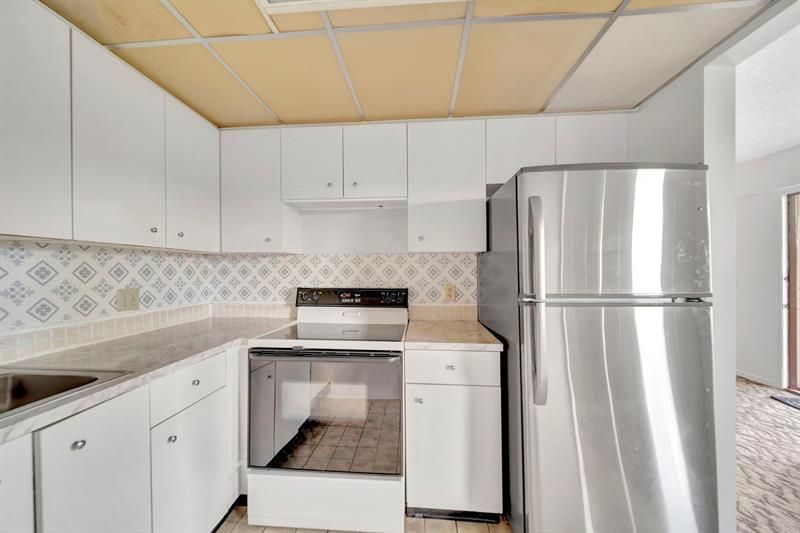 13250 SW 7th Court, Unit 402L, Pembroke Pines, FL 33027 Photo