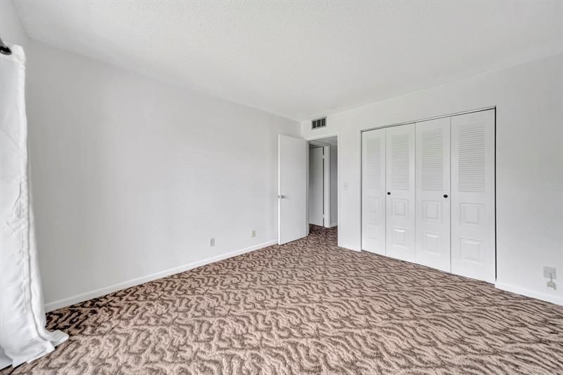 13250 SW 7th Court, Unit 402L, Pembroke Pines, FL 33027 Photo