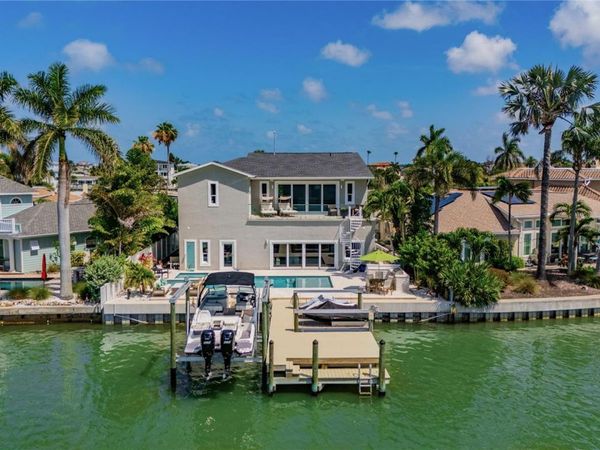 17081 DOLPHIN DRIVE, NORTH REDINGTON BEACH, FL 33708