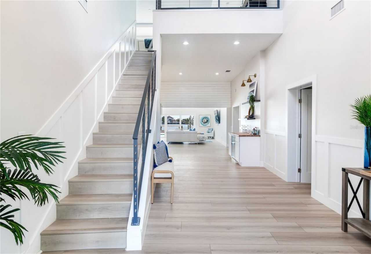 17081 Dolphin Drive, North Redington Beach, FL 33708 Photo