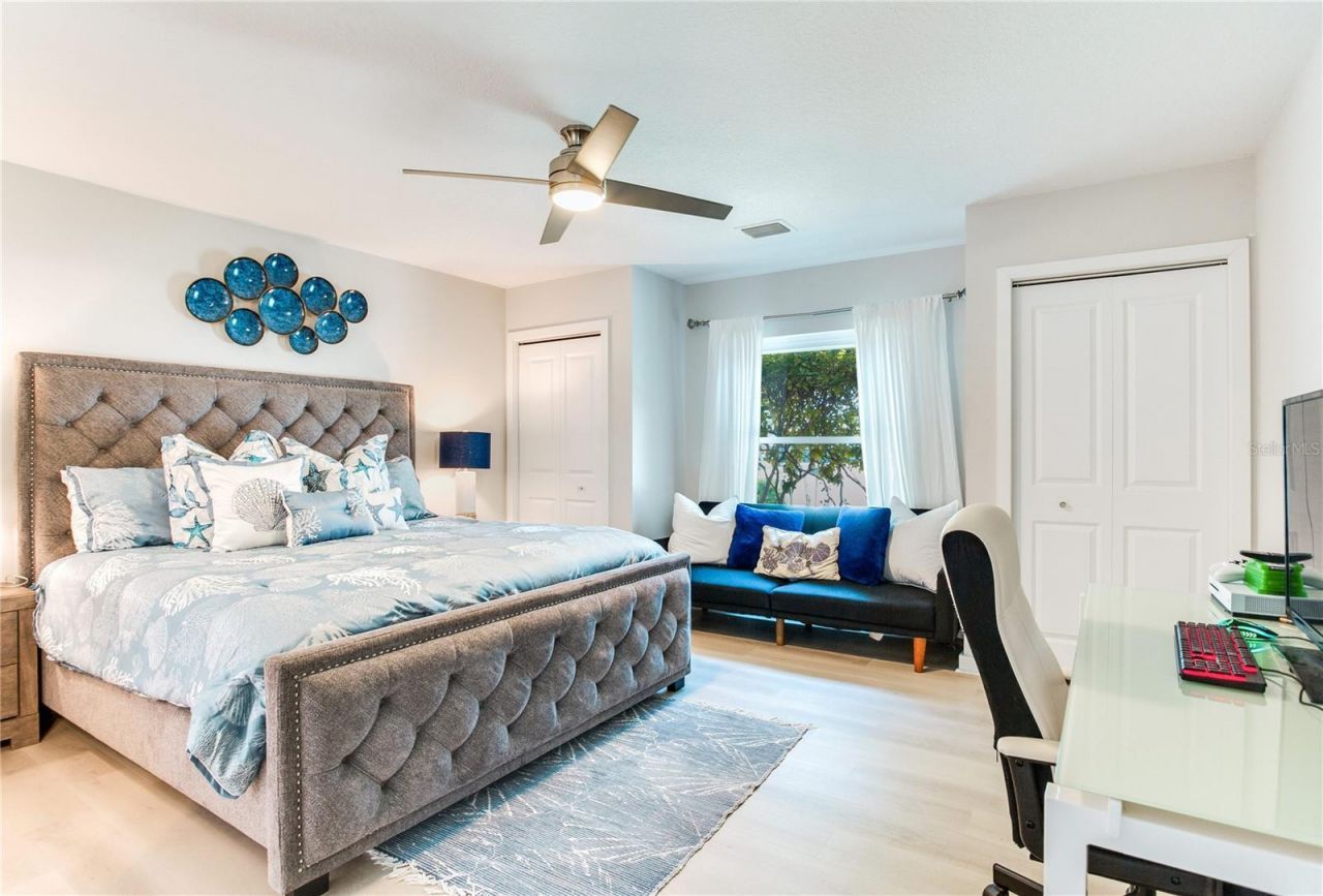 17081 Dolphin Drive, North Redington Beach, FL 33708 Photo