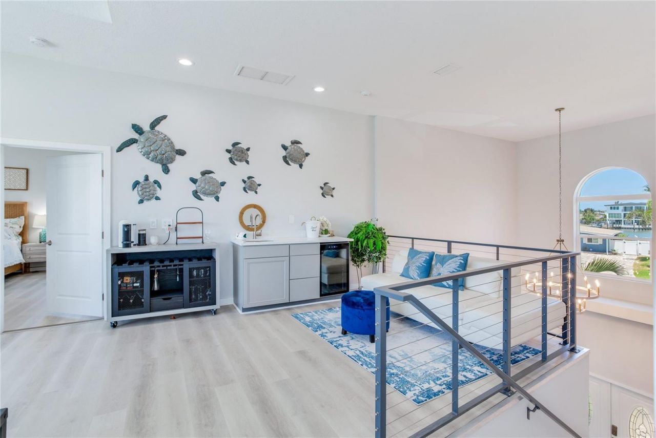 17081 Dolphin Drive, North Redington Beach, FL 33708 Photo