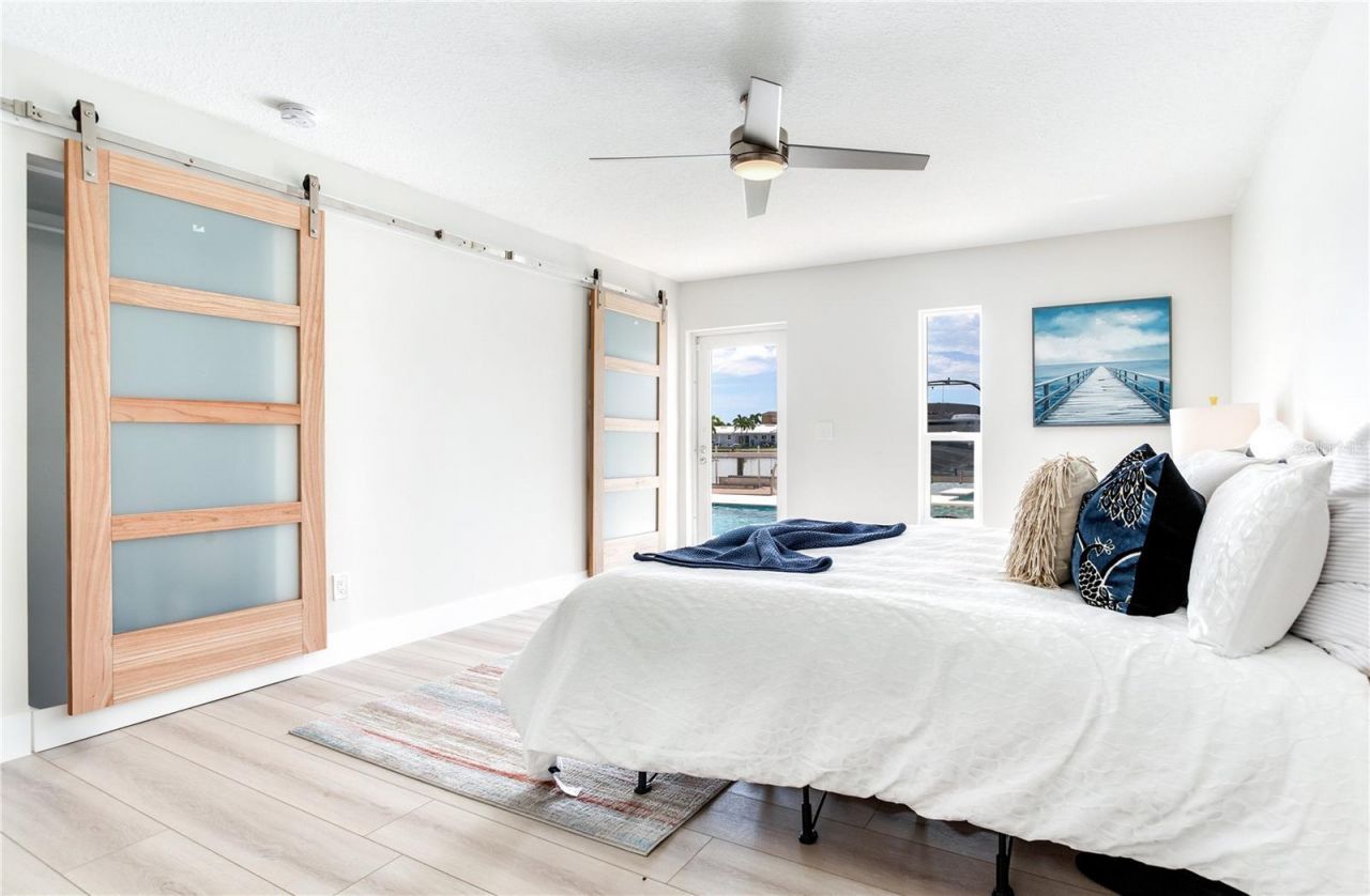 17081 Dolphin Drive, North Redington Beach, FL 33708 Photo