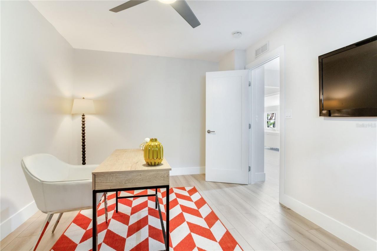 17081 Dolphin Drive, North Redington Beach, FL 33708 Photo