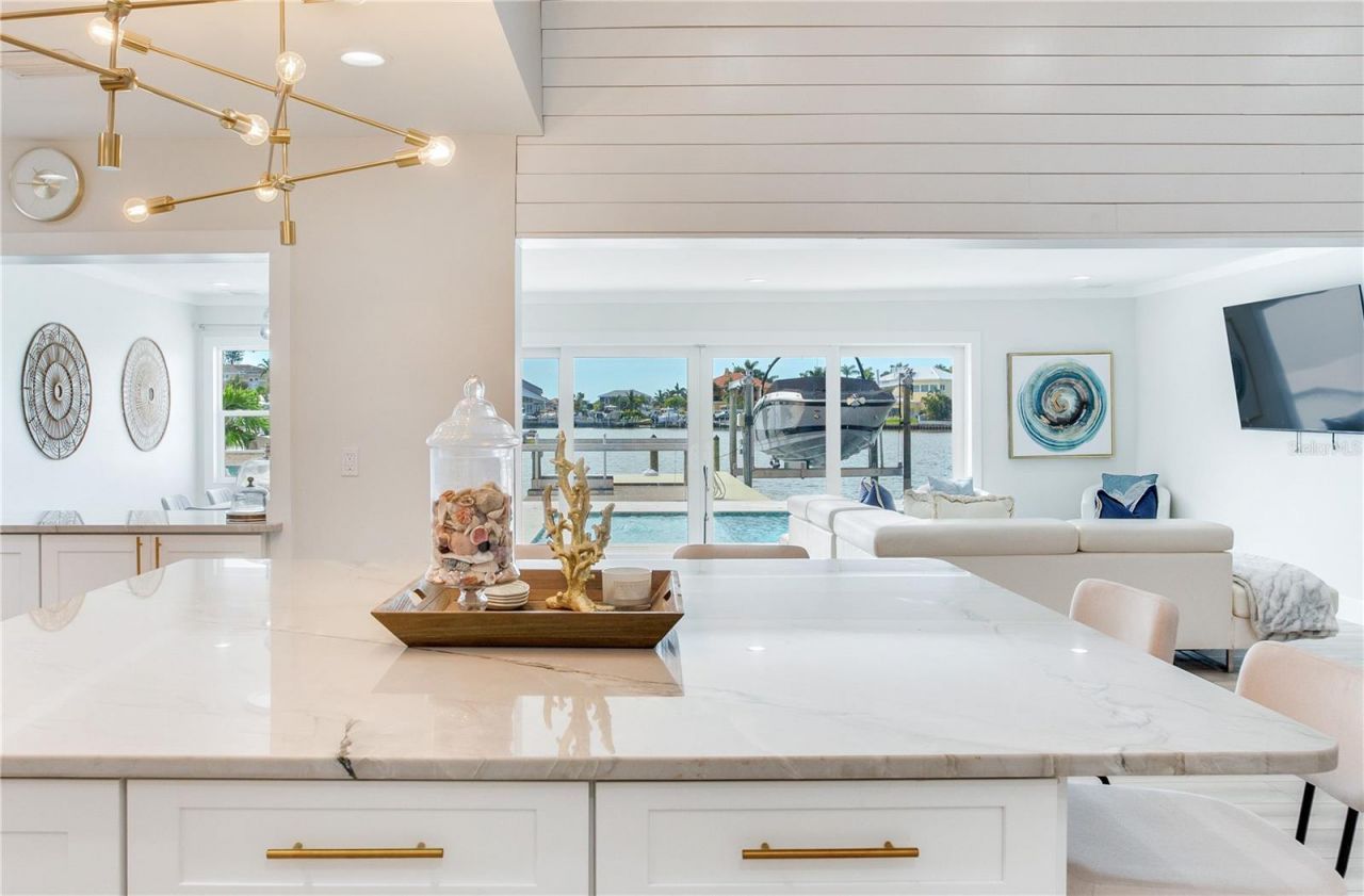 17081 Dolphin Drive, North Redington Beach, FL 33708 Photo