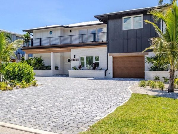405 28TH STREET, HOLMES BEACH, FL 34217
